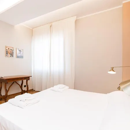 Amendola In Center Appartement *