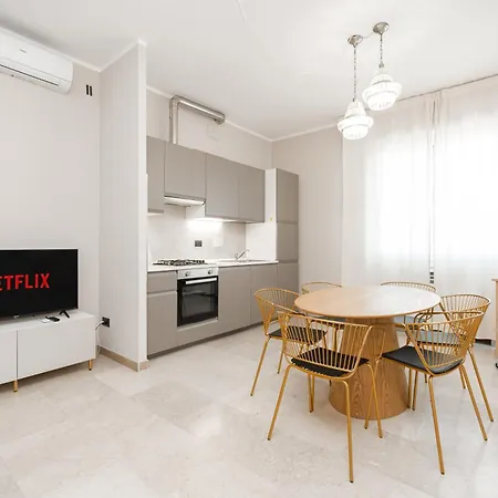 Amendola In Center Appartement Bologne